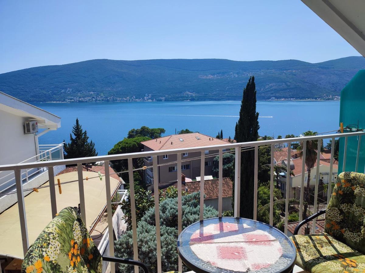 Smestaj Vella Herceg Novi Exterior photo
