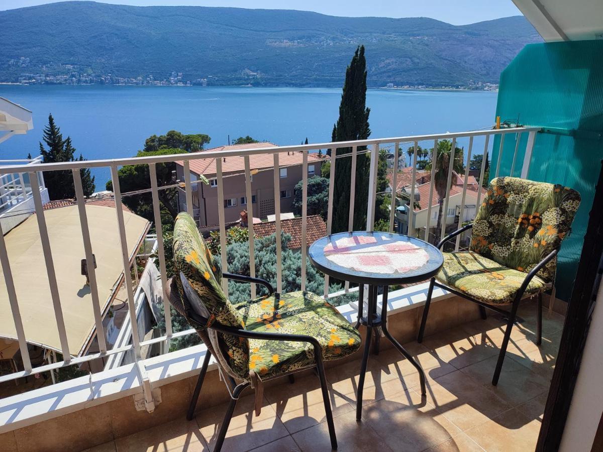 Smestaj Vella Herceg Novi Exterior photo