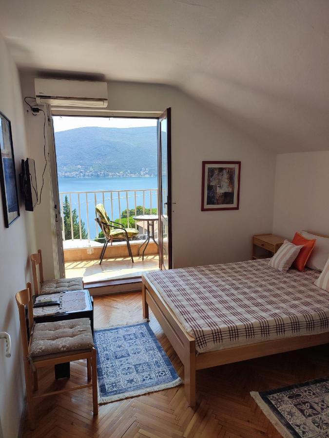 Smestaj Vella Herceg Novi Exterior photo