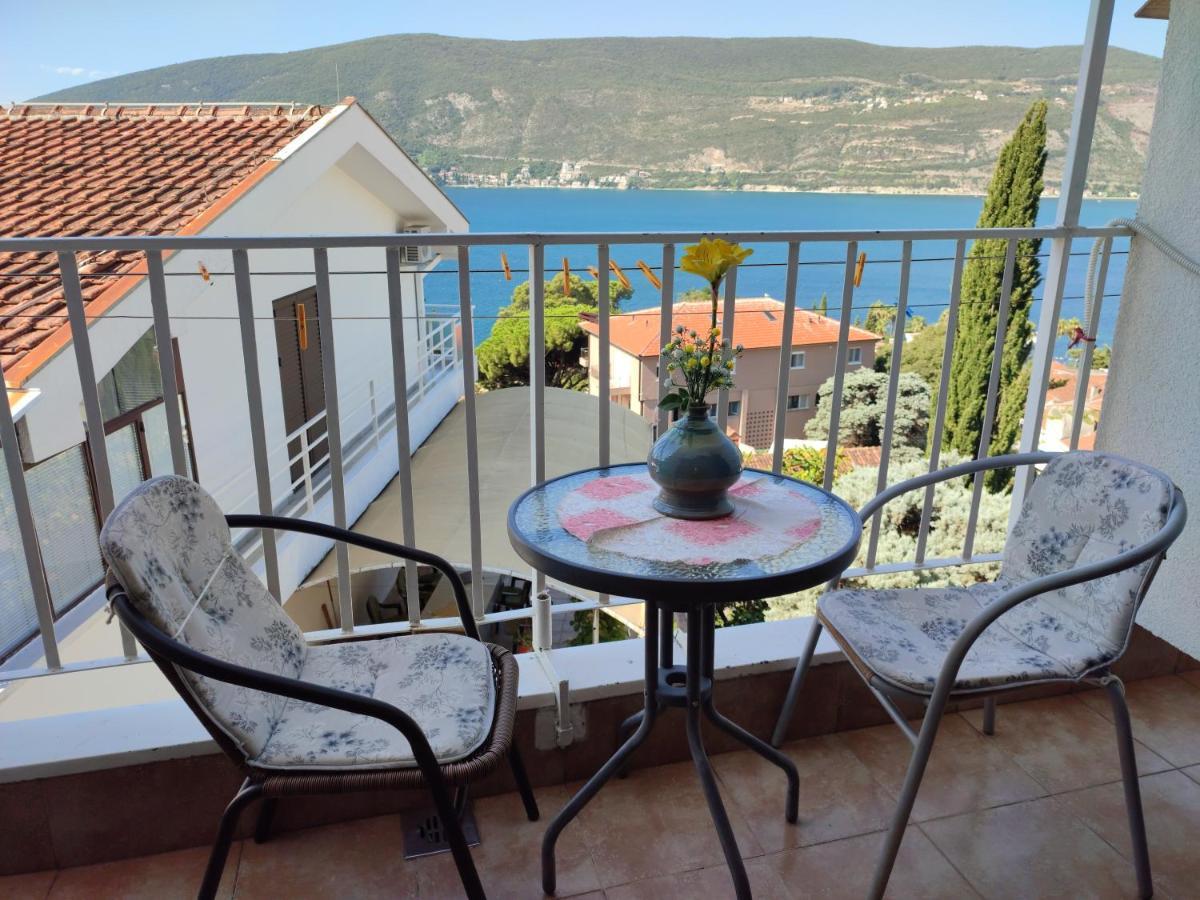 Smestaj Vella Herceg Novi Exterior photo
